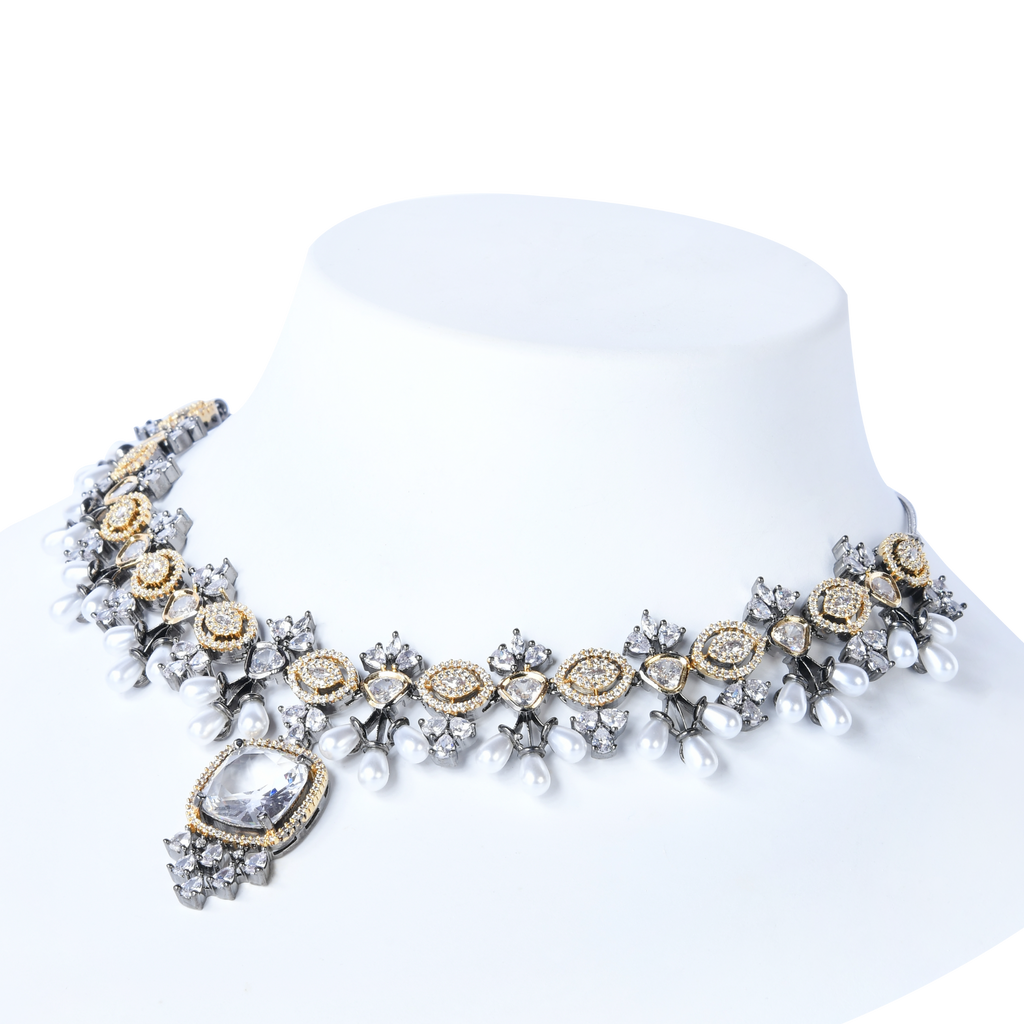 Flawless Empery | Signature Crystal Necklace Set
