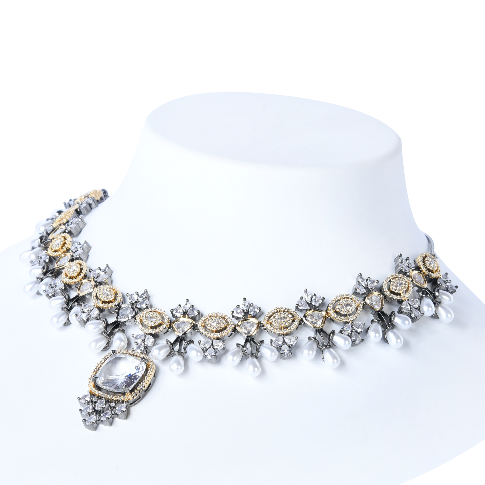 Flawless Empery | Signature Crystal Necklace Set