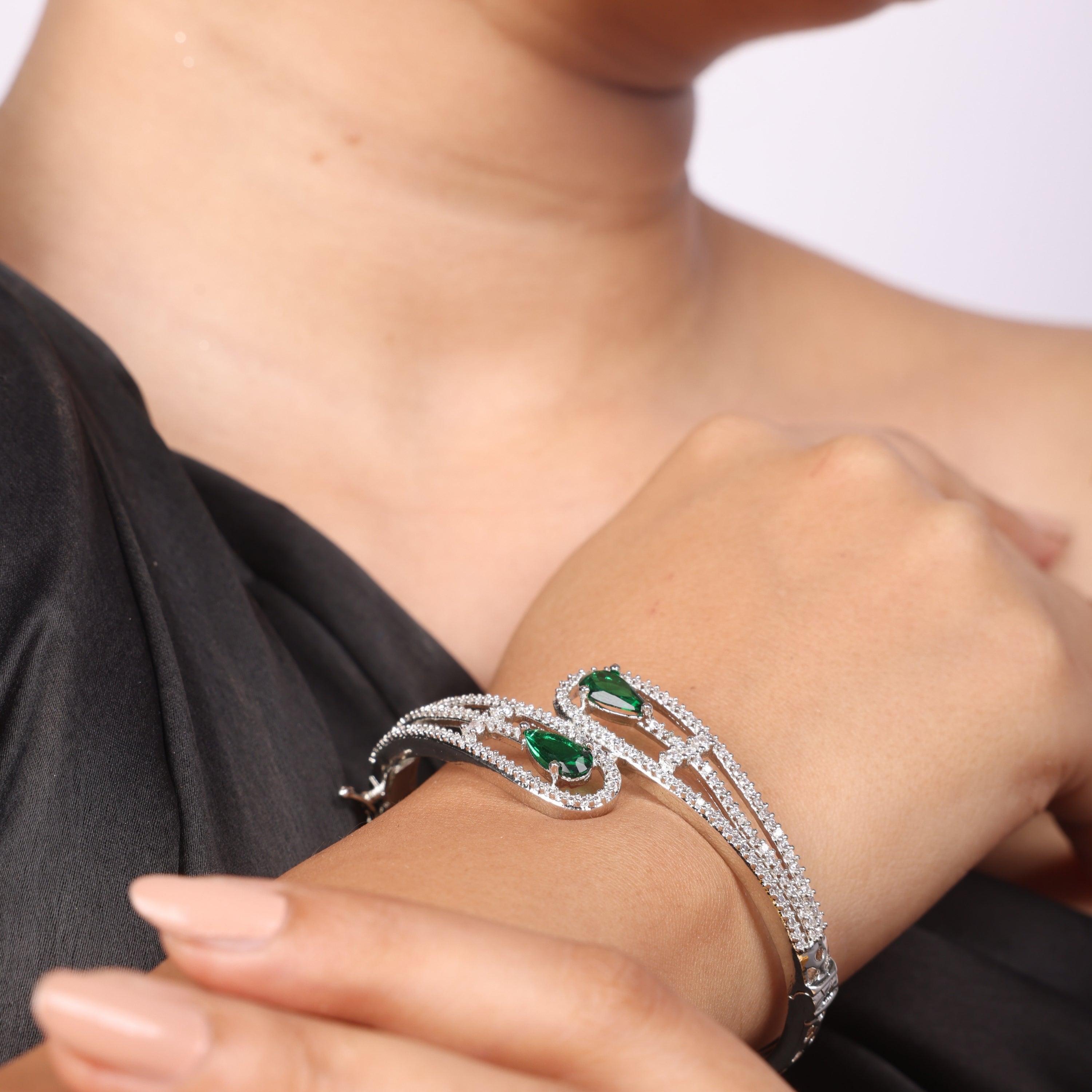 Aristara | Luxury CZ Crystal Bracelet