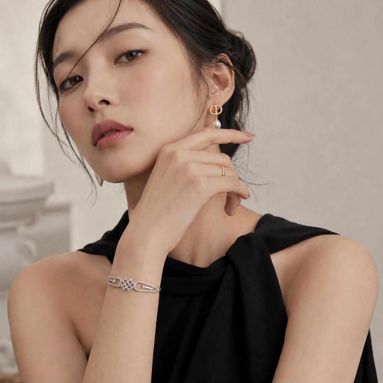 Aventa | Silver Plated | Premium CZ Crystal Bracelet