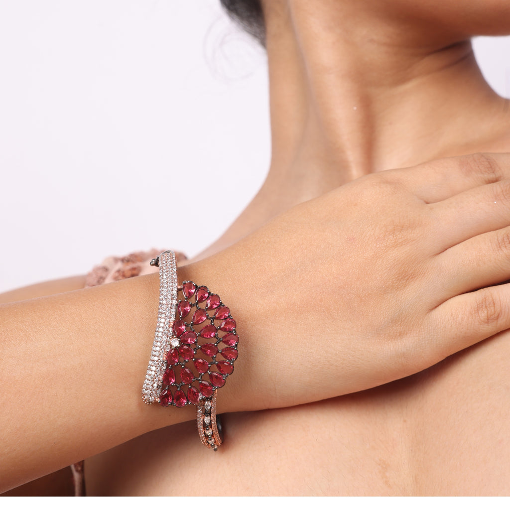 Crownova | Luxury CZ Crystal Bracelet