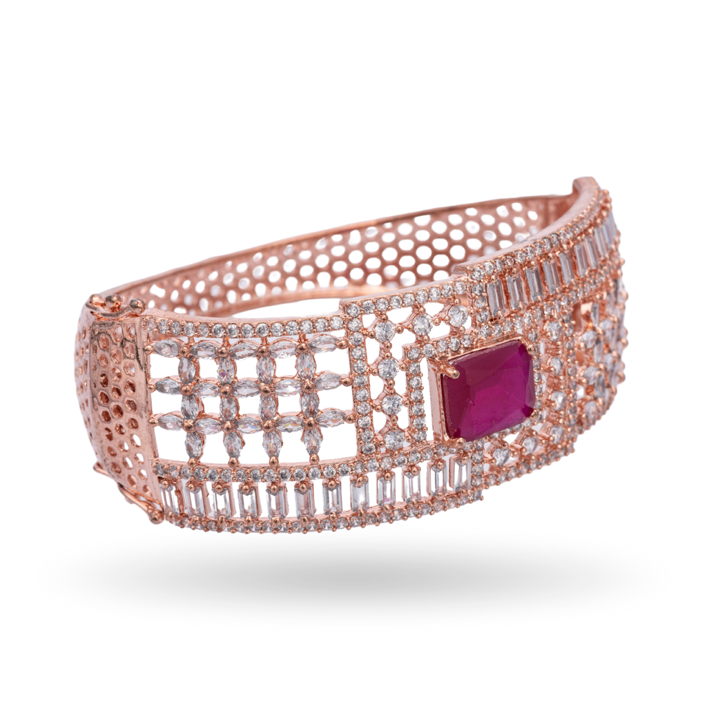 Love Knot | Signature CZ Bracelet