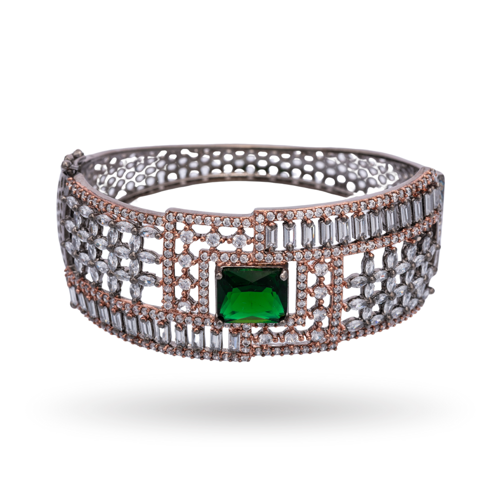 Love Knot | Signature CZ Bracelet