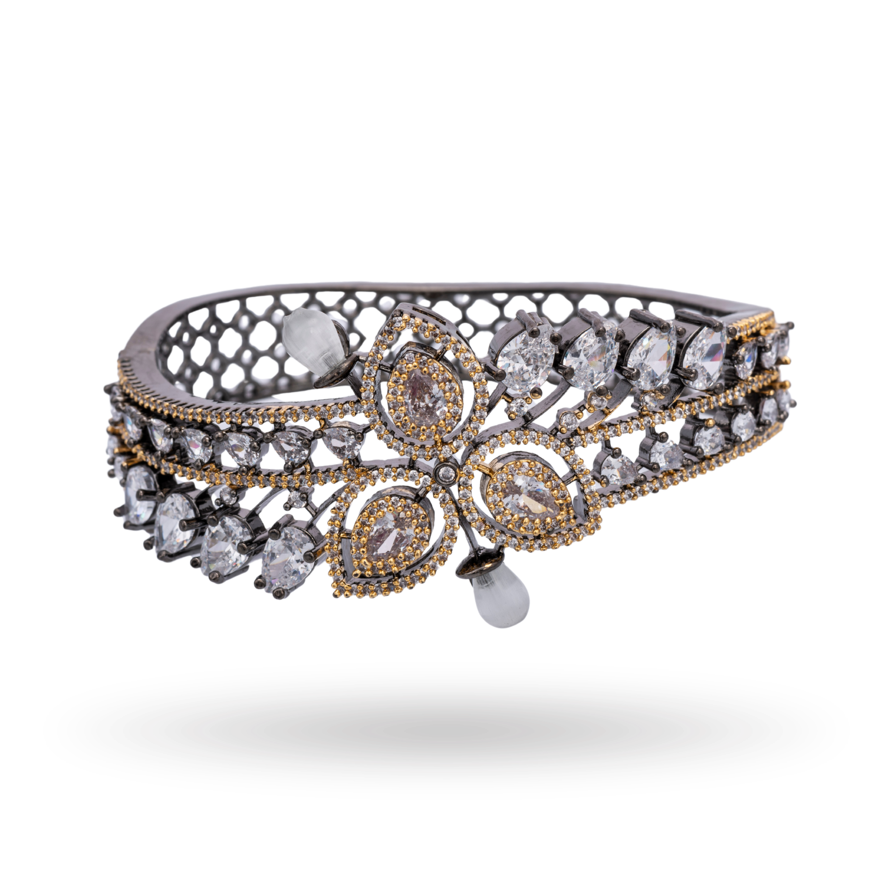 Magic Daisy | Signature CZ Bracelet