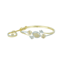 The Chic | Dorado | Premium CZ Crystal Bracelet