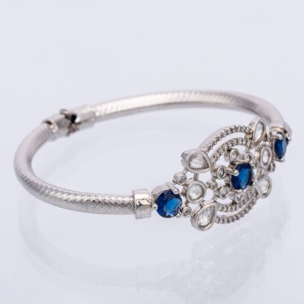 Silver Grace - Image 2