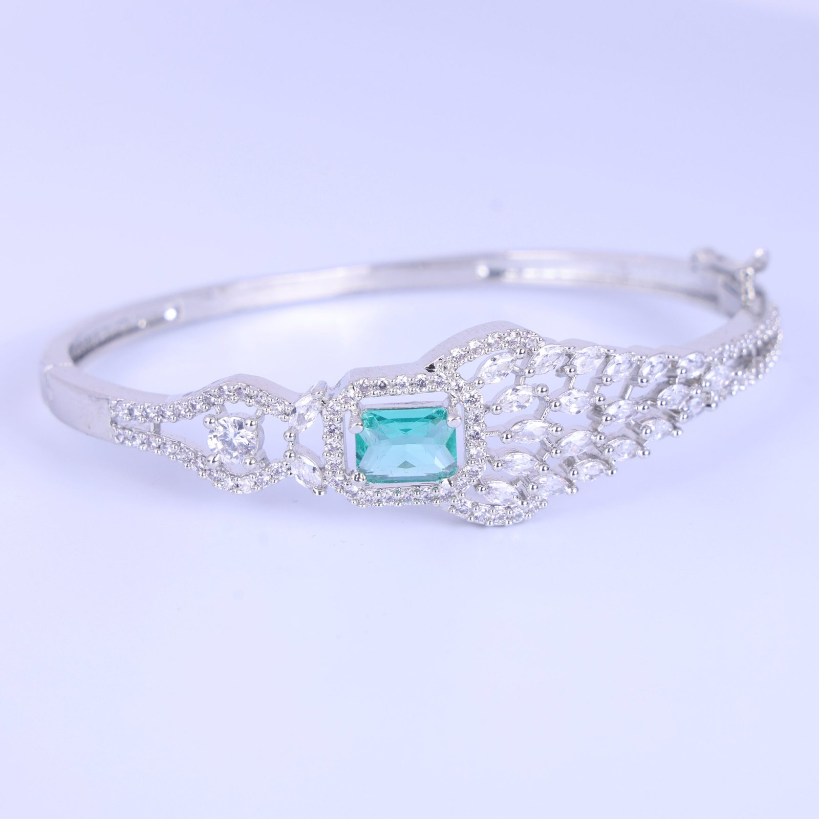 Rebelcuff