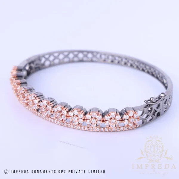 Glitterglee - Image 3