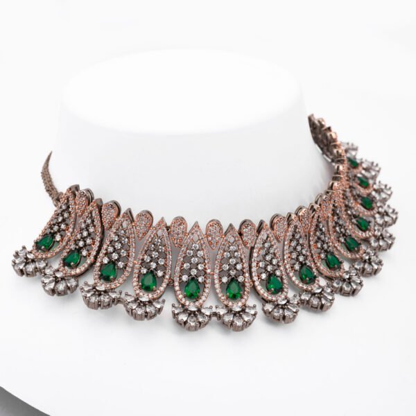 Harmonious Spark Emerald - Image 5