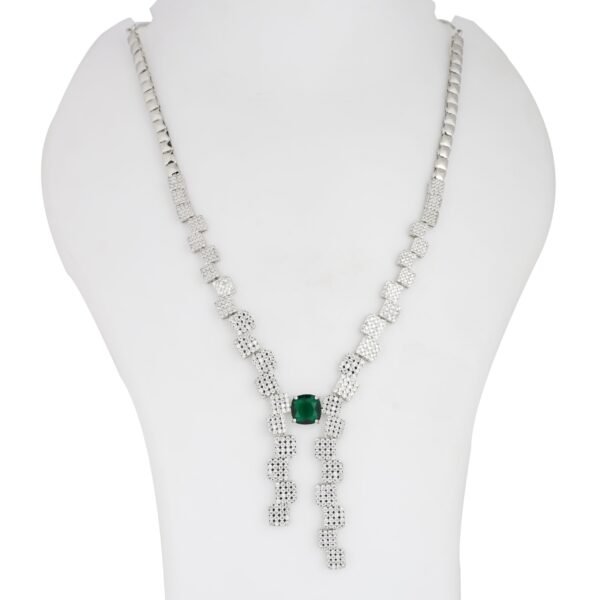 Lustrella Emerald