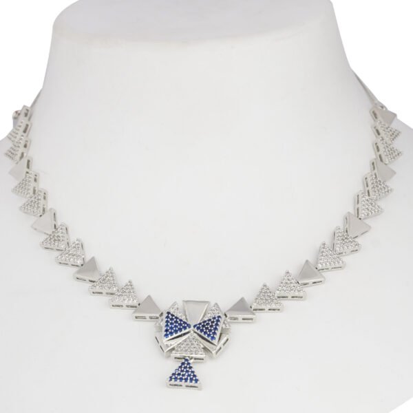 Trio Shimmer Necklace Phire